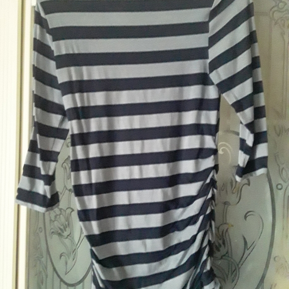 Maternity top - Picture 2 of 3